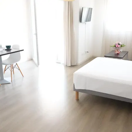Aparthotel Zenao Yzeure