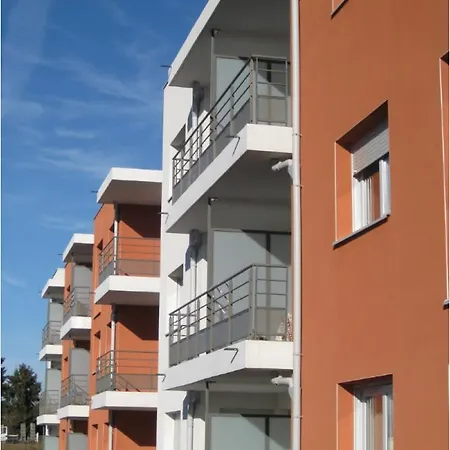 Zenao Apart-hotel 3*