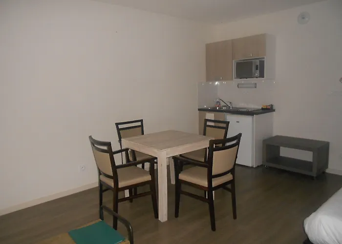 Hotel apartamentowy Zenao